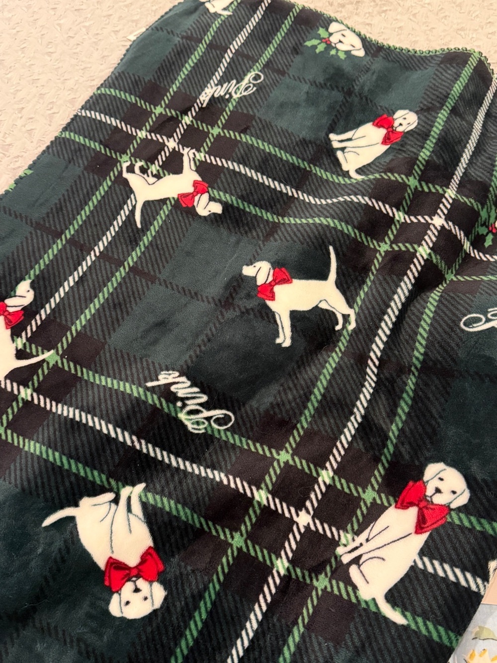 PINK Victoria's Secret Black and Green Plaid Sherpa Blanket with Dog Motifs